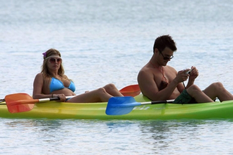 Fergie & Josh Duhamel Maldives honeymoon