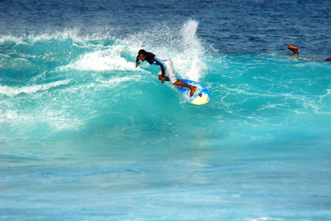 Surfs up #7 (Maldives) by afu007